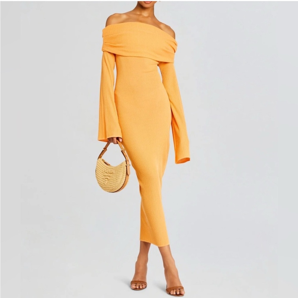 Seroya Talullah Rib Knit Midi Dress